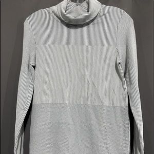 Athleta ribbed turtleneck